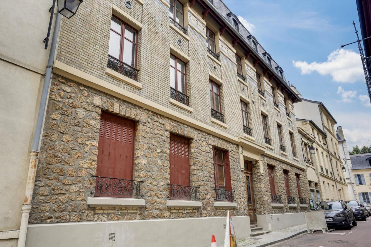 Le Mousquetaire Apartment Versailles Exterior foto
